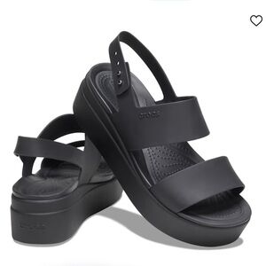 Crocs Brooklyn Low Wedge Sandal